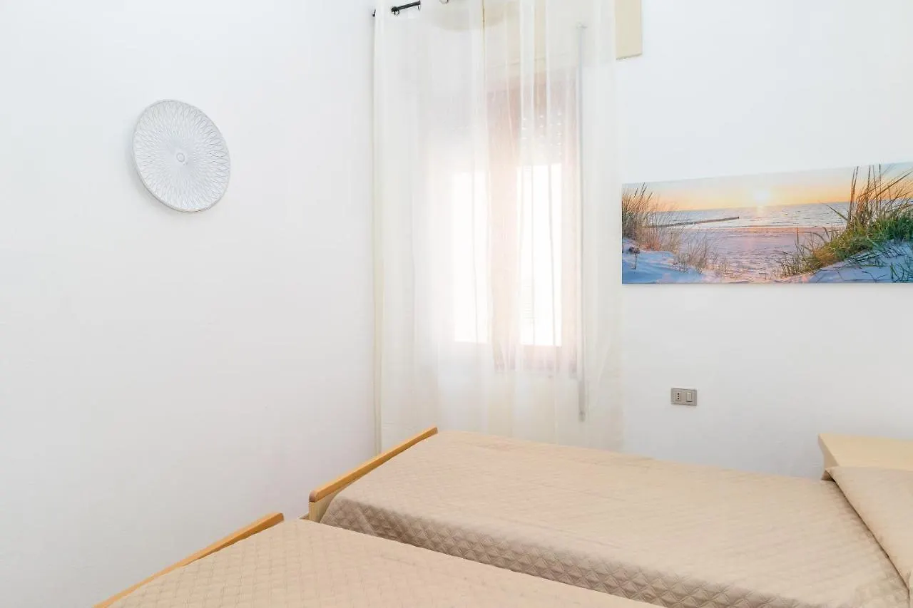 Casa Spiaggia Molo 2 Isola Rossa  Lejlighed Isola Rossa (Sassari)